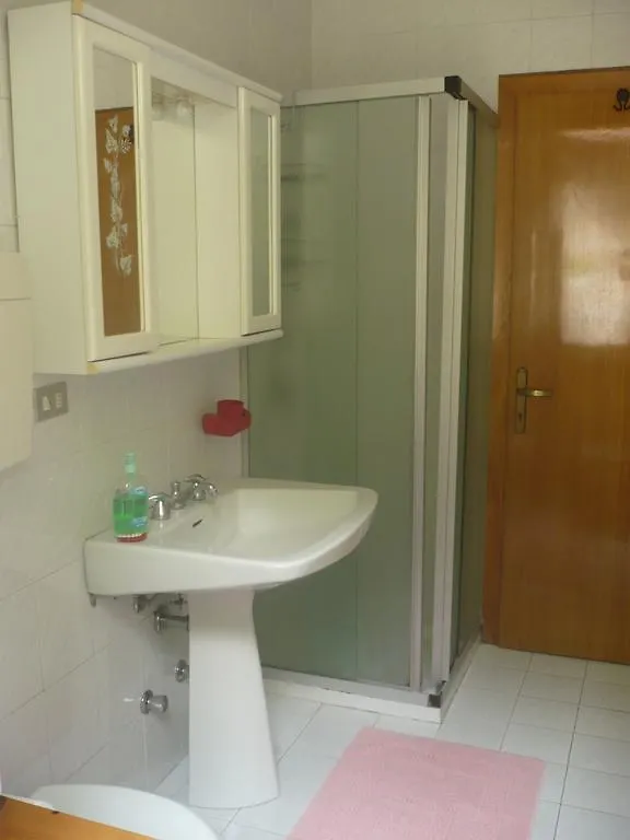 Apartament Appartamento Michela Brenzone sul Garda